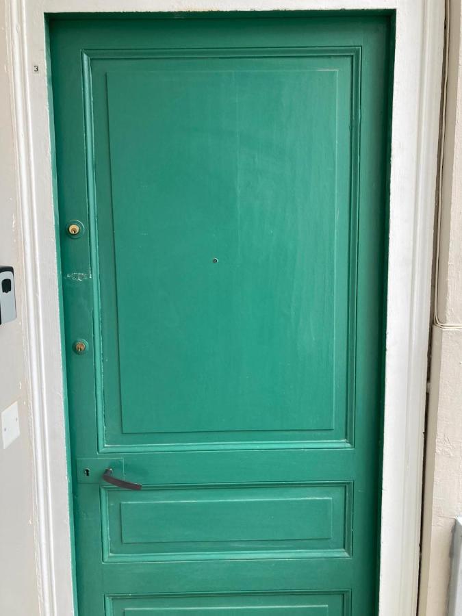 T 2 Calme&Douceur Apartment Tarbes Bagian luar foto